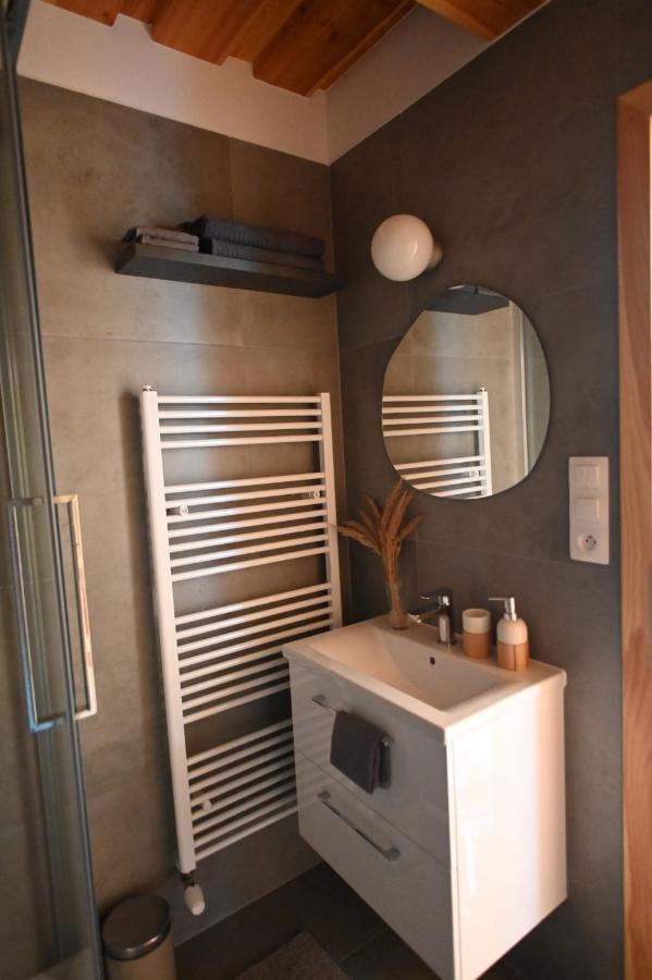 Apartman S Krbom Vedla Zubacky Tatranska Strba Exterior photo